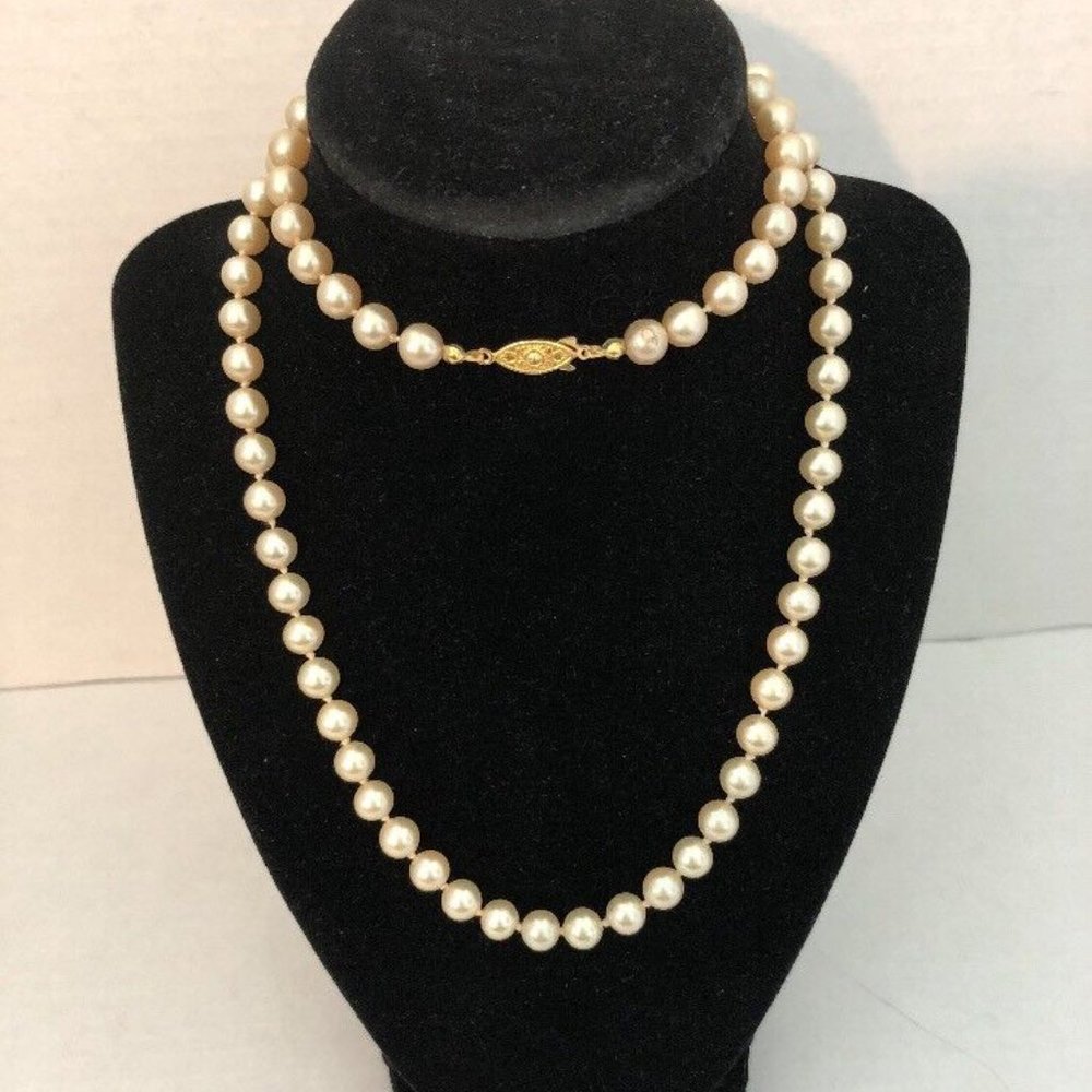 Vintage Pair of Faux Pearl Necklaces (408)